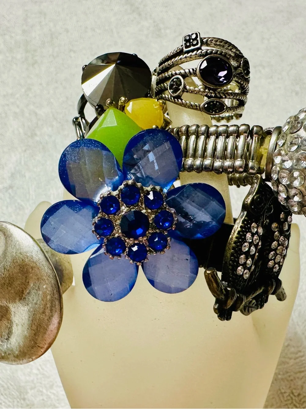 Fun Costume Stretch Rings Blue Flower Owls Rhinestones